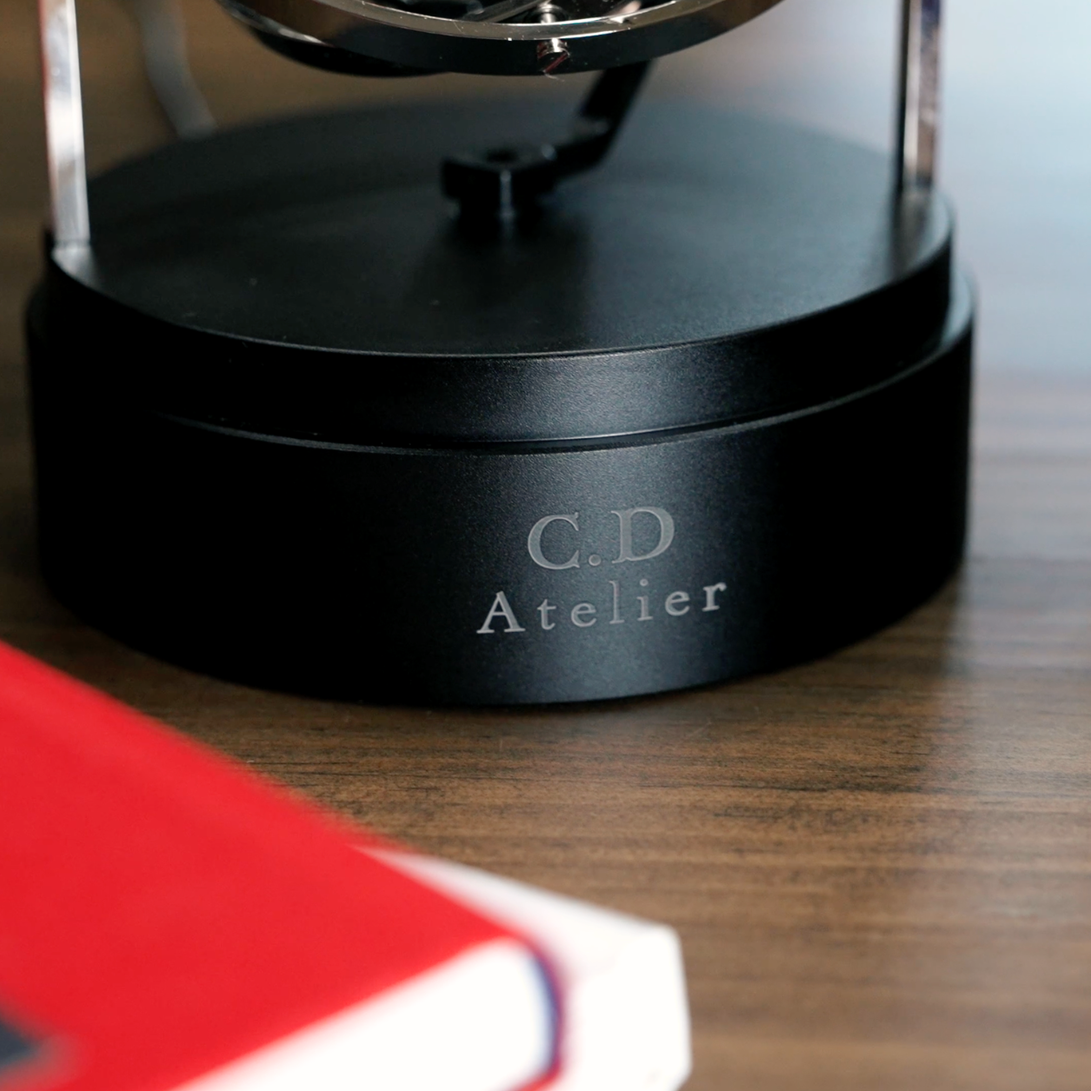 Gyroscopic Orbit Watch Winder, Silver