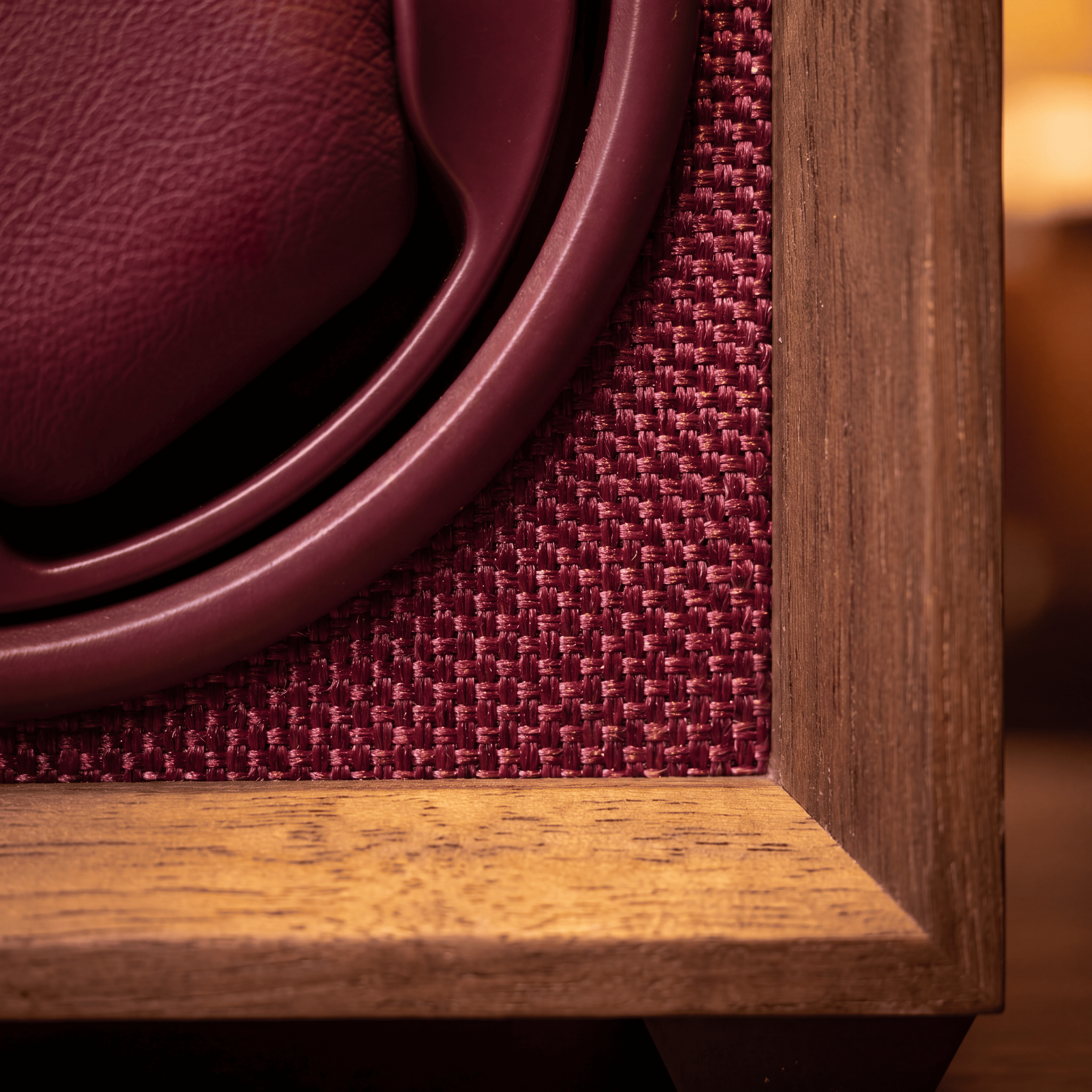 Walnut Single Watch Winder, Bordeaux Interior, view 3